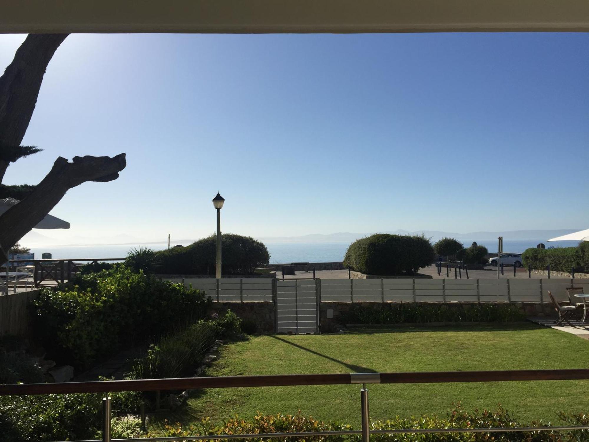 Apartamento 74 On Marine Hermanus Habitación foto