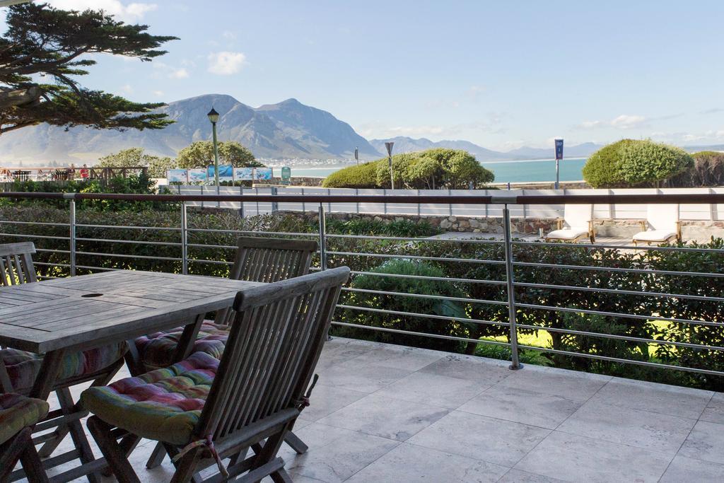 Apartamento 74 On Marine Hermanus Habitación foto